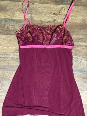 Auden Burgundy Chemise with Pink Trim and Gold Floral Lace•Size M•
